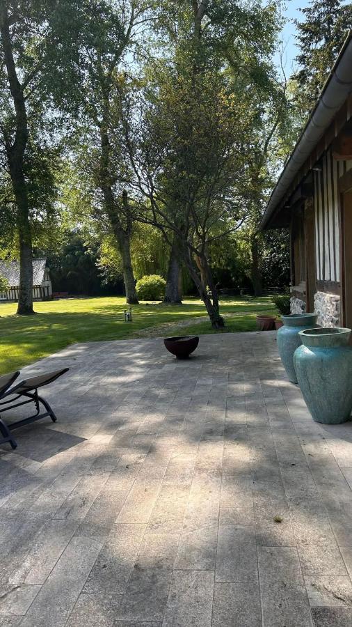 Le Clos De Lily Coudray-Rabut Екстер'єр фото