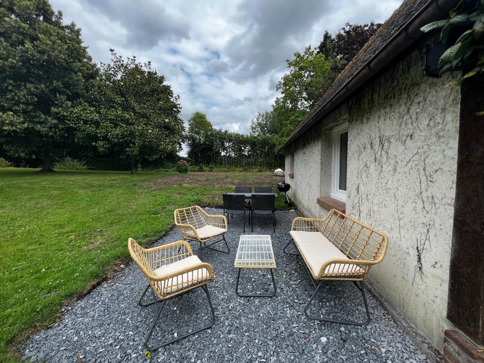 Le Clos De Lily Coudray-Rabut Екстер'єр фото