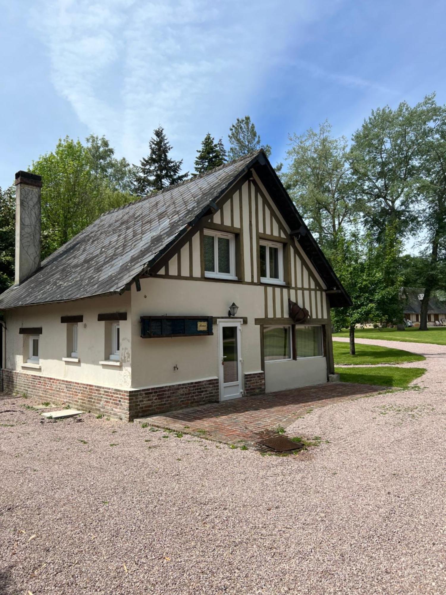 Le Clos De Lily Coudray-Rabut Екстер'єр фото